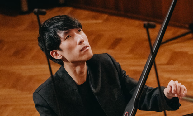 Eric Lu