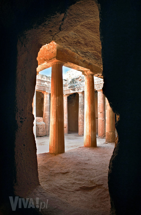 grobowce-krolewskie-niedaleko-pafos-359060-GALLERY600-4d8fa84