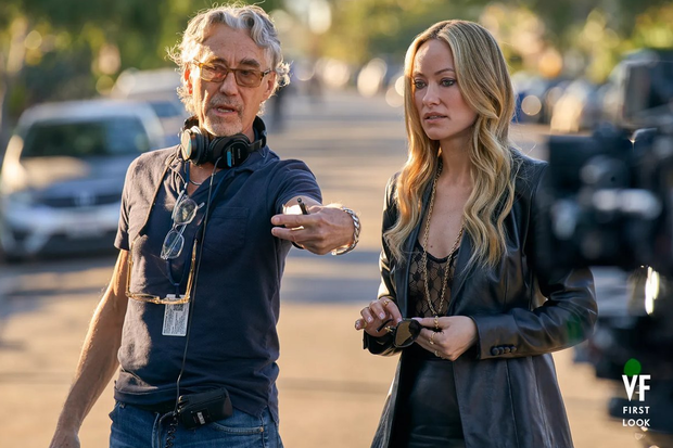 Tony Gilroy i Olivia Wilde na planie filmu "Behemoth!"