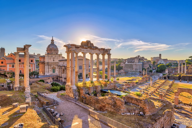 Forum Romanum o świcie