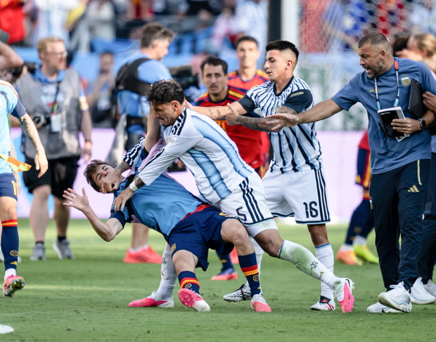 Hiszpania-Argentyna. Leandro Paredes, Gavi