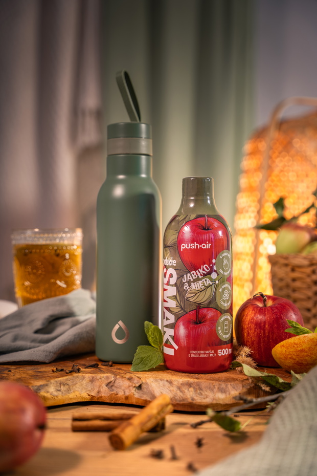 Syrop jabłko mięta. Butelka termiczna Easy.