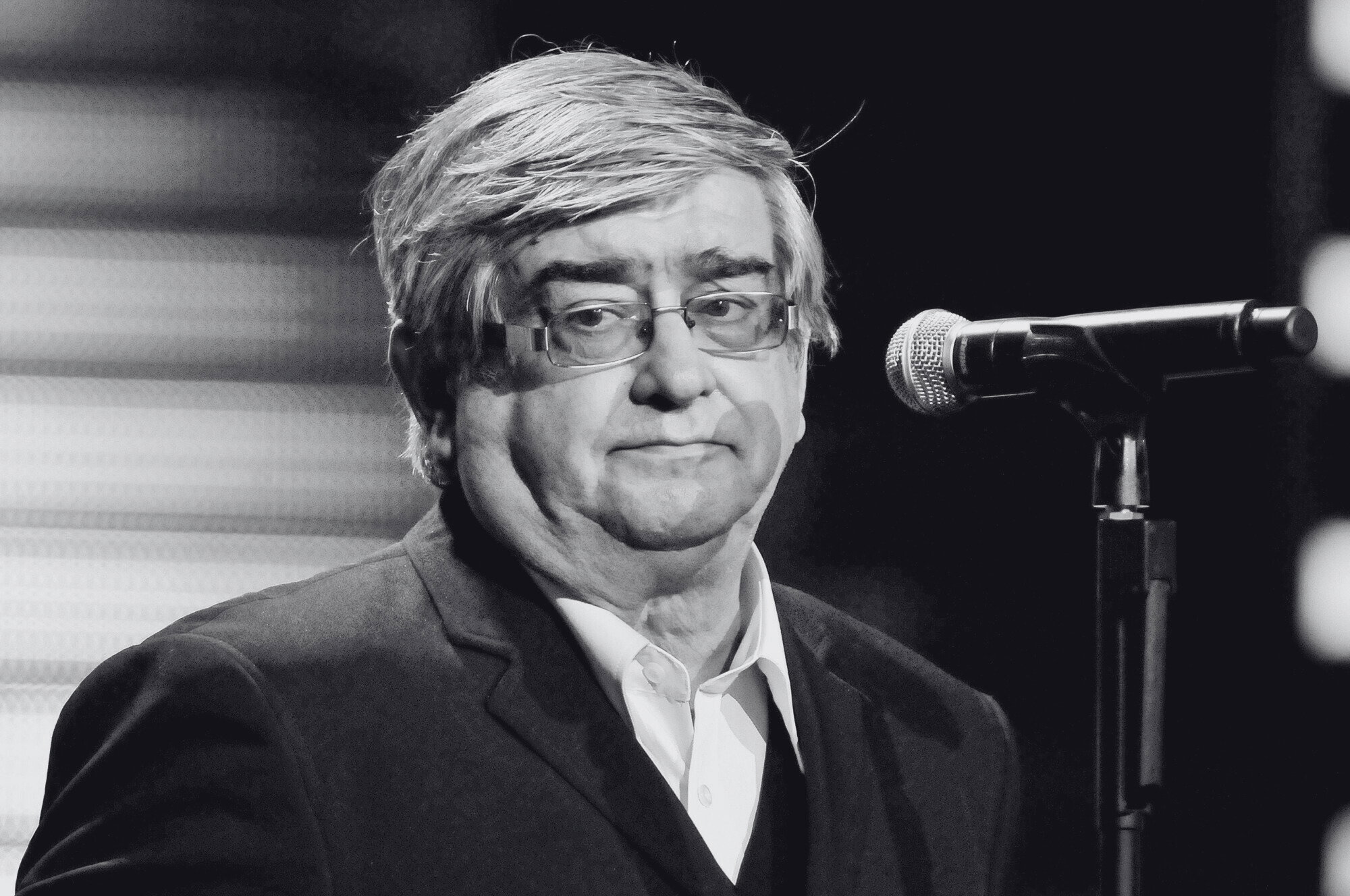 JERZY DERFEL