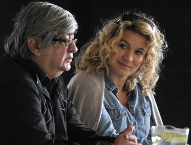 Jerzy Derfel, Joanna Trzepiecińska