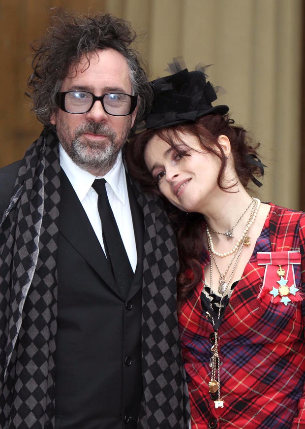 Investitures At Buckingham Palace