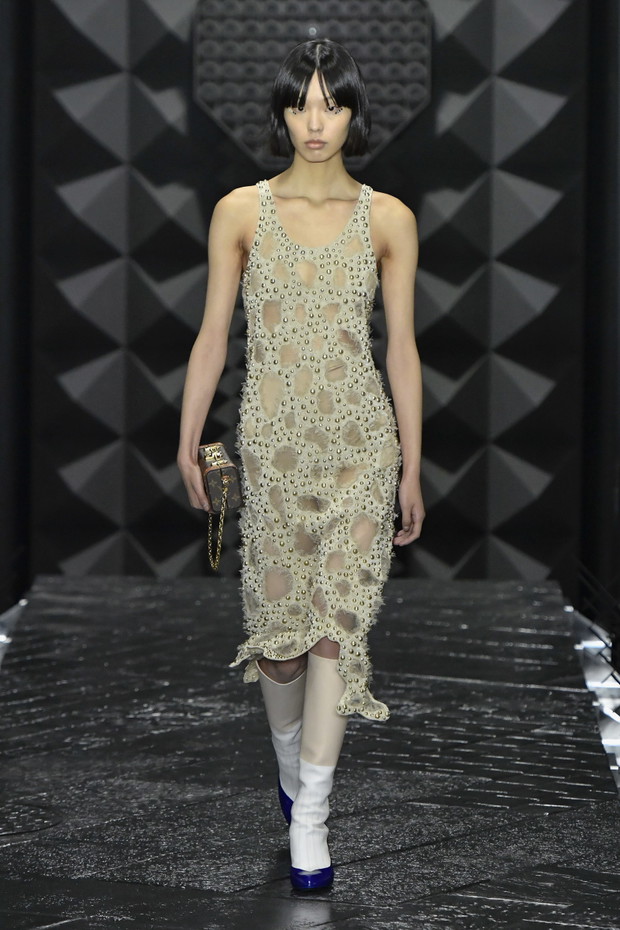 Louis Vuitton - Runway - Fall/Winter 2023-2024 Paris Fashion Week