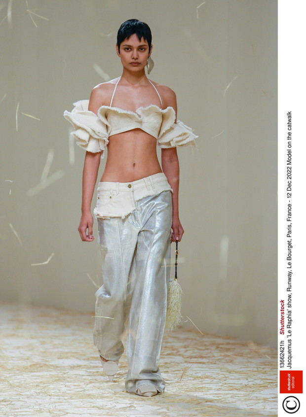 Pokaz Jacquemus 'Le Raphia' - lato 2023