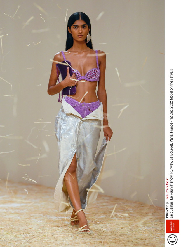 Pokaz Jacquemus 'Le Raphia' - lato 2023