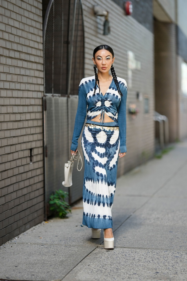 Street Style - September 2022 - New York Fashion Week