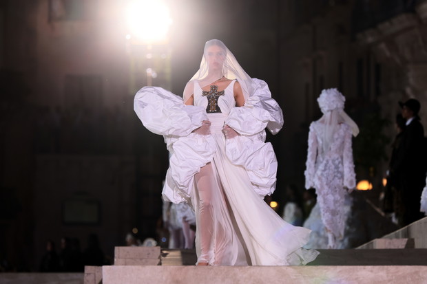 Dolce &amp; Gabbana Haute Couture Fall/Winter 22/23 - Runway