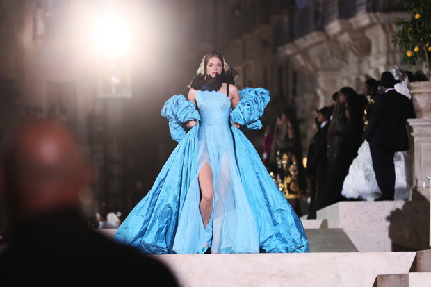 Dolce &amp; Gabbana Haute Couture Fall/Winter 22/23 - Runway