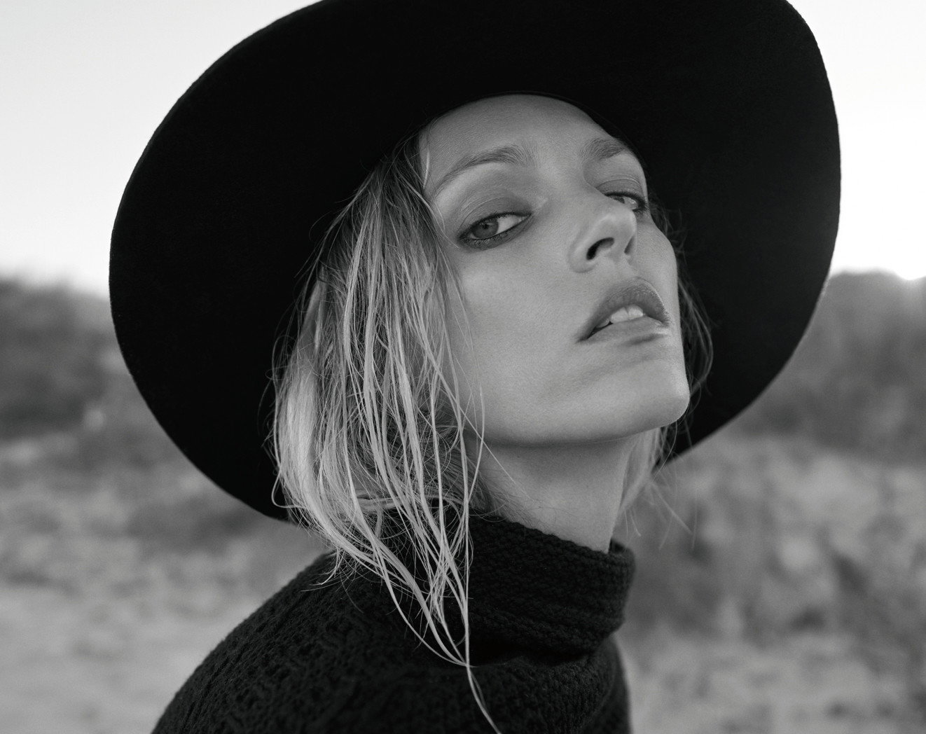 Anja Rubik, Viva! 13/2020