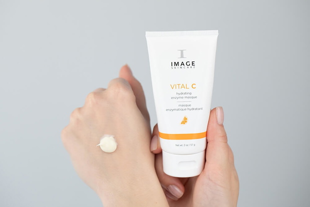 Image Skincare Hydrating Enzyme Masque 20% – bogata maska nawilżająca i odżywiająca z 20% wit. C.