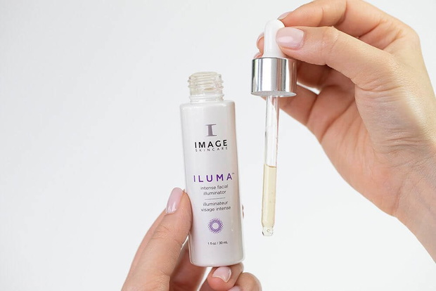 Image Skincare Vital C Hydrating Repair Creme 20% – silnie odżywczym i wygładzającym zmarszczki kreme z 20% wit. A,C i E