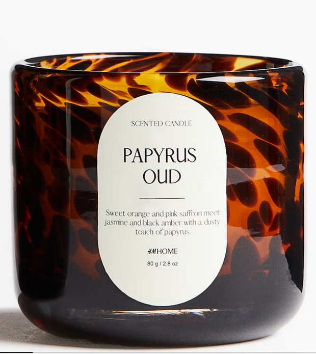 świeca zapachowa w szkle papyrus oud H&amp;M Home,  54,90 zł.