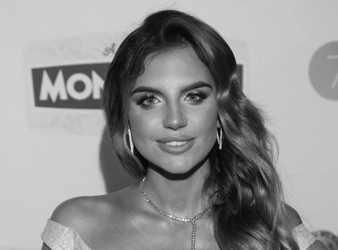EN_01493456_0096 bw