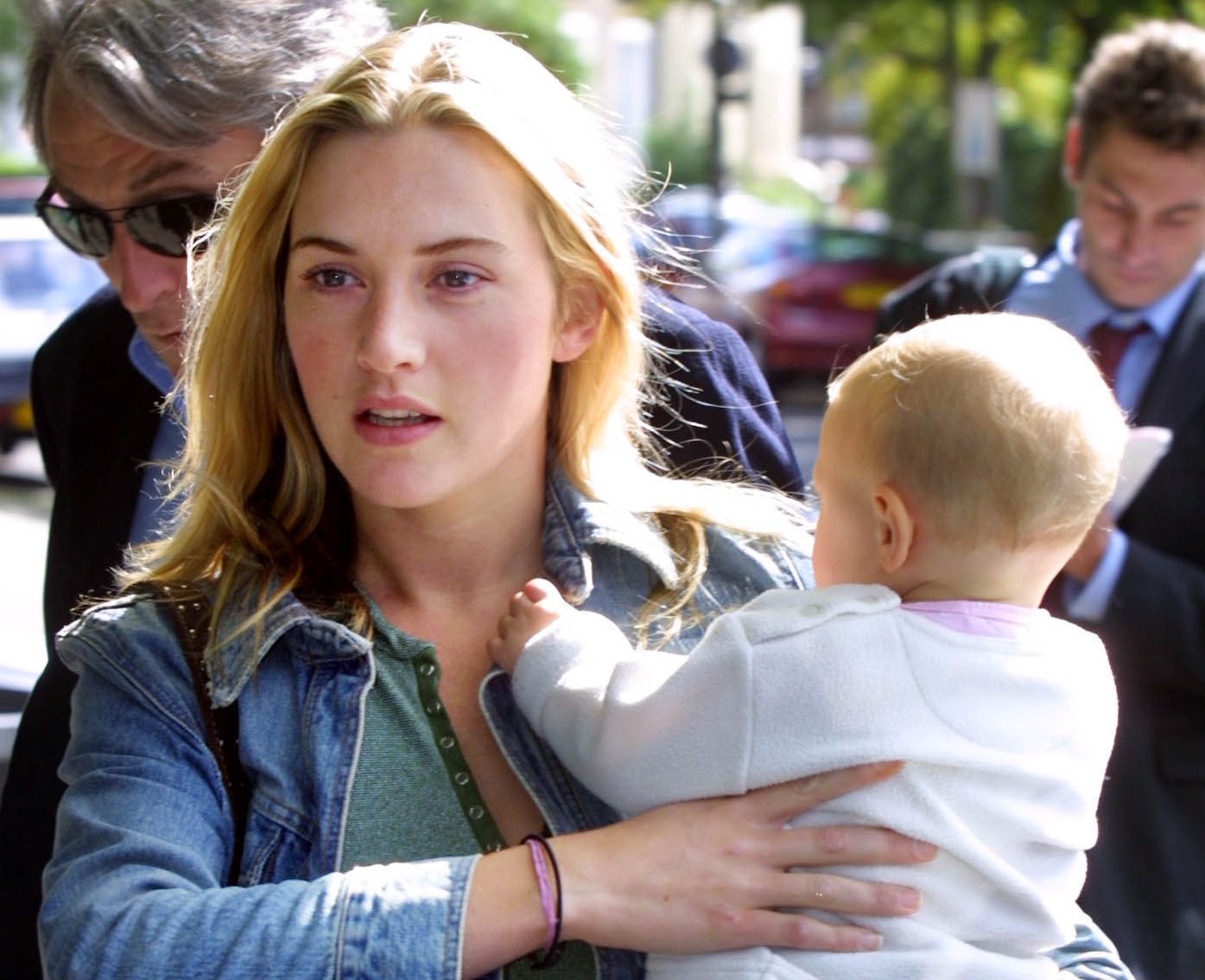 Kate Winslet z córką Mią. 2001 rok