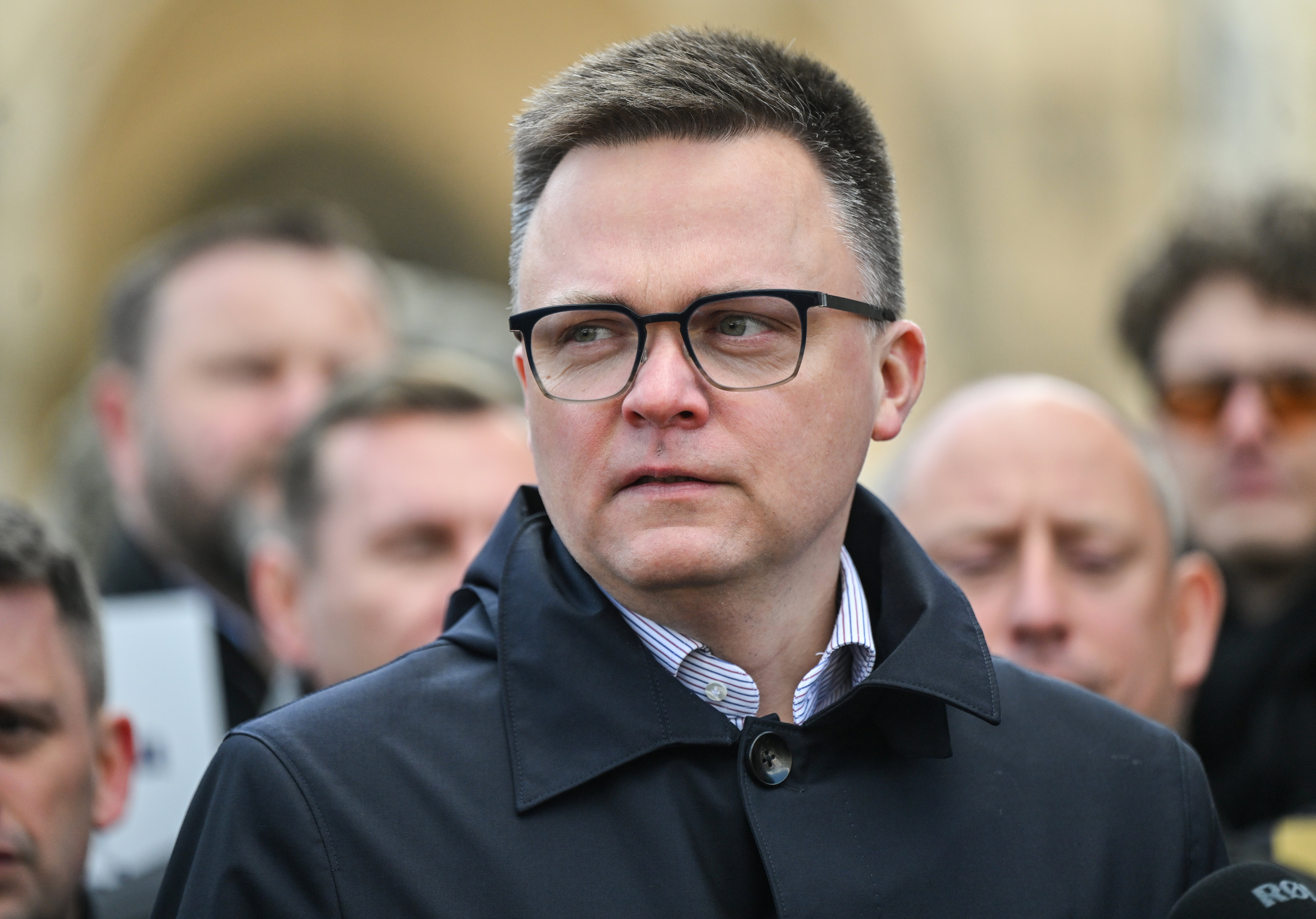Szymon Hołownia na briefingu w Krakowie