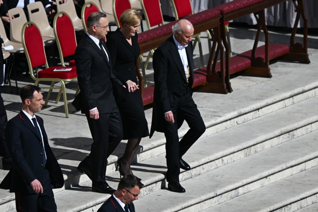 Watykan, 26.04.2025. Prezydent RP Andrzej Duda i pierwsza dama Agata Kornhauser-Duda przed uroczystościami pogrzebowymi papieża Franciszka