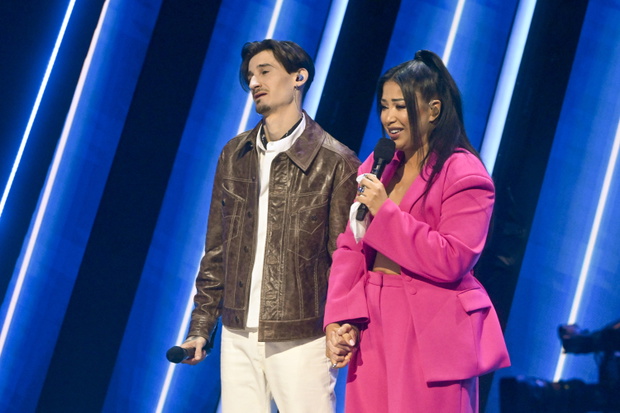 Patricia Kazdi, Dawid Dubajka. Must be the Music