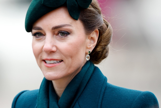Kate Middleton, St. Patrick's Day Parade at Wellington Barracks, Londyn, Wielka Brytania, 17.03.2025 r. - jamnik