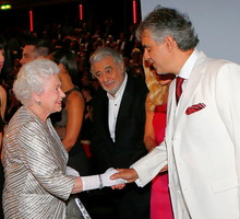 Królowa Elżbieta II, Andrea Bocelli, 2012e87 - 2025-04-14T153250