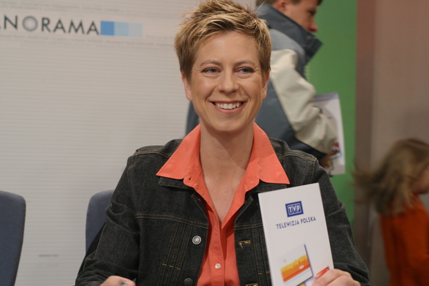DOROTA WARAKOMSKA