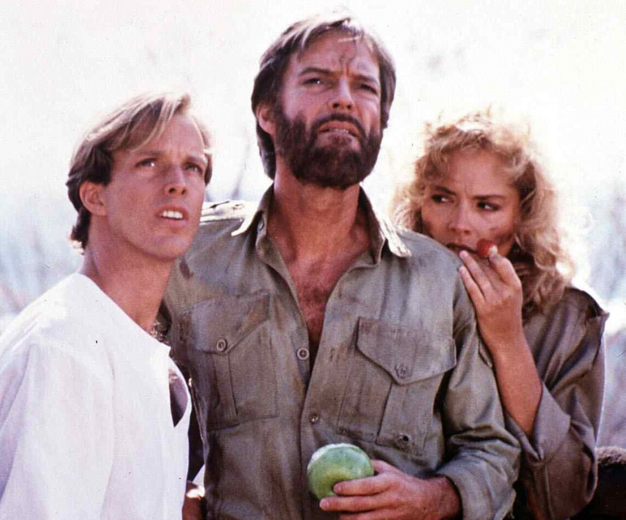 Richard Chamberlain, Sharon Stone, Robeson (Martin Rabbett) na planie, 1987 rok - jamnik