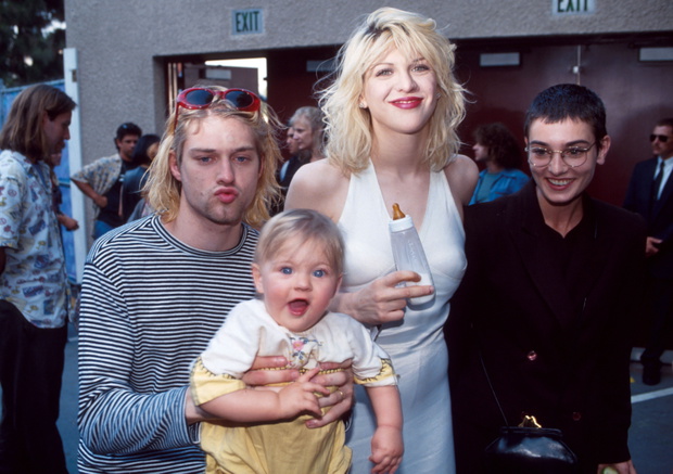 Od prawej: Kurt Cobain, Courtney Love, Frances Bean Cobain, Sinead O'Connor, MTV Video Music Awards, Los Angeles, Kalifornia, 02.09.1993 rok