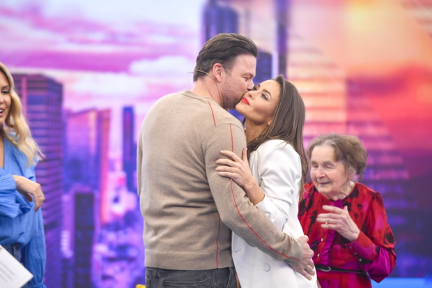 Piotr Bukowiecki, Edyta Herbuś z babcią Tolą, studio „halo tu Polsat”, Warszawa. 29.03.2025 r.