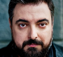 Tomasz Sekielski, VIVA! nr 11, maj 2019
