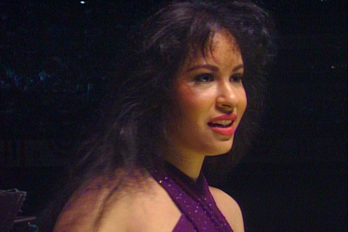 Selena y Los Dinos, Netflix