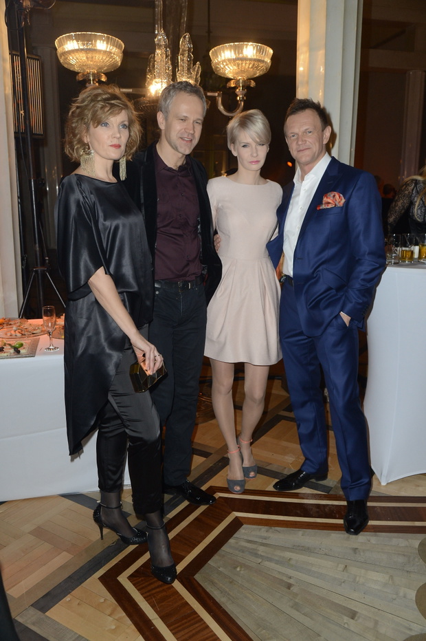 Dorota Chotecka, Radoslaw Pazura, Edyta Pazura, Cezary Pazura