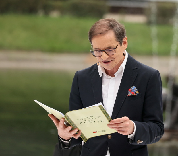 Przemysław Babiarz