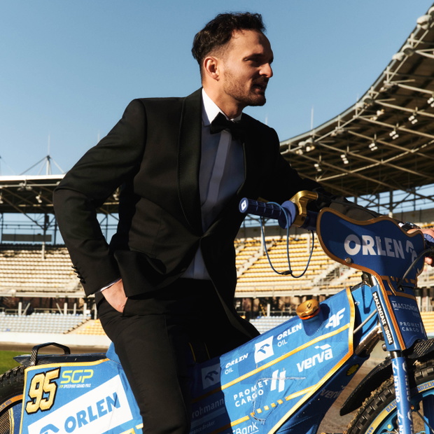 Bartosz Zmarzlik, VIVA! 23/2025.