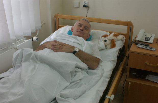 Leszek Miller, po wypadku w 2003 roku