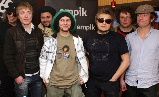 T-love w empiku