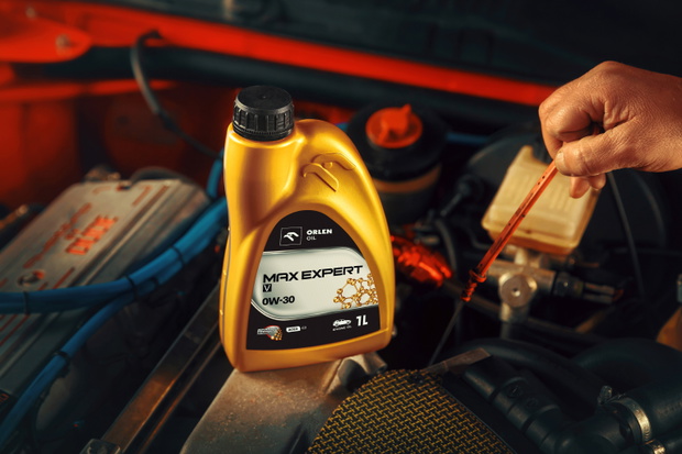 Oleje silnikowe_MAX EXPERT_ORLEN OIL