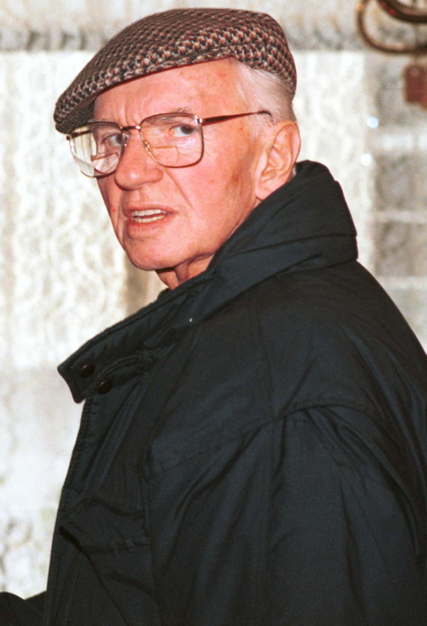 DZIEWOÑSKI