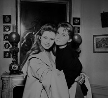 Brigitte Bardot i jej siostra Mijanou.