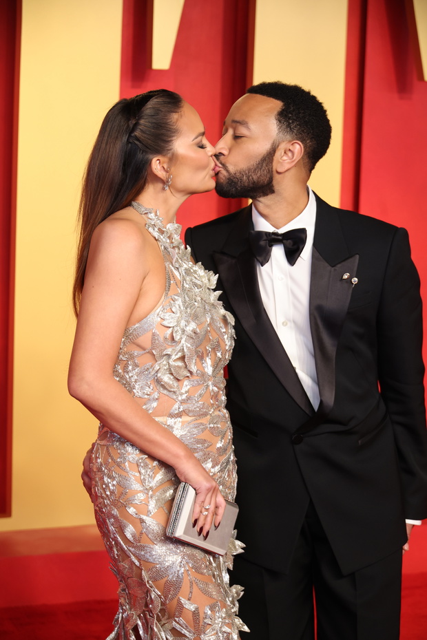 Chrissy Teigen i John Legend, 2024