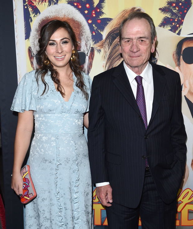 Tommy Lee Jones i Victoria Jones, 2017 ir. .