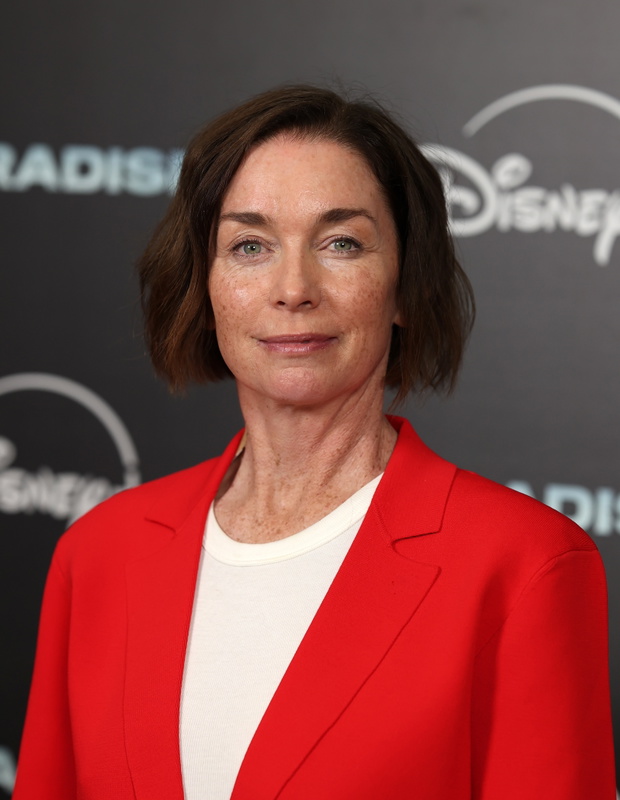Julianne Nicholson