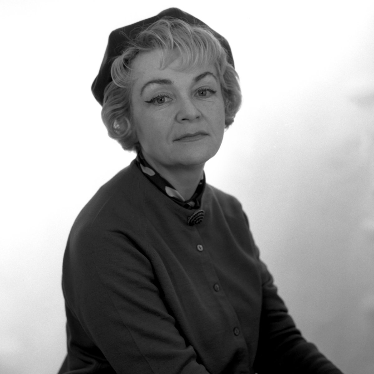 jamniki (2) - Warszawa, 1964. Zofia Bystrzycka, pisarka
