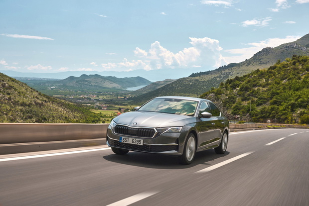 57_skoda_octavia_7b75b765-1920x1281