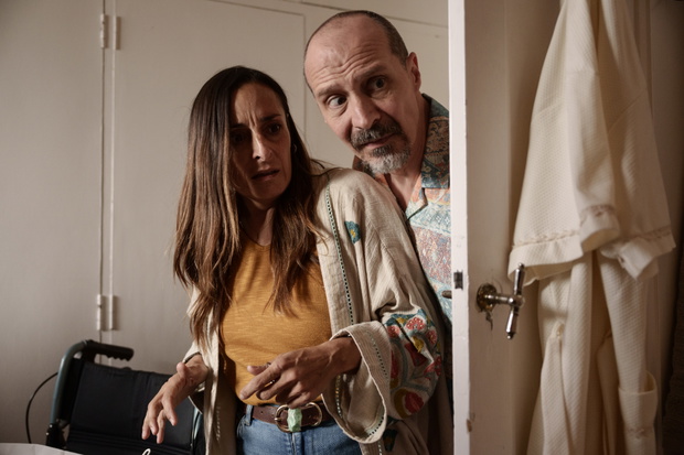 Samce Alfa, Serial, Netflix