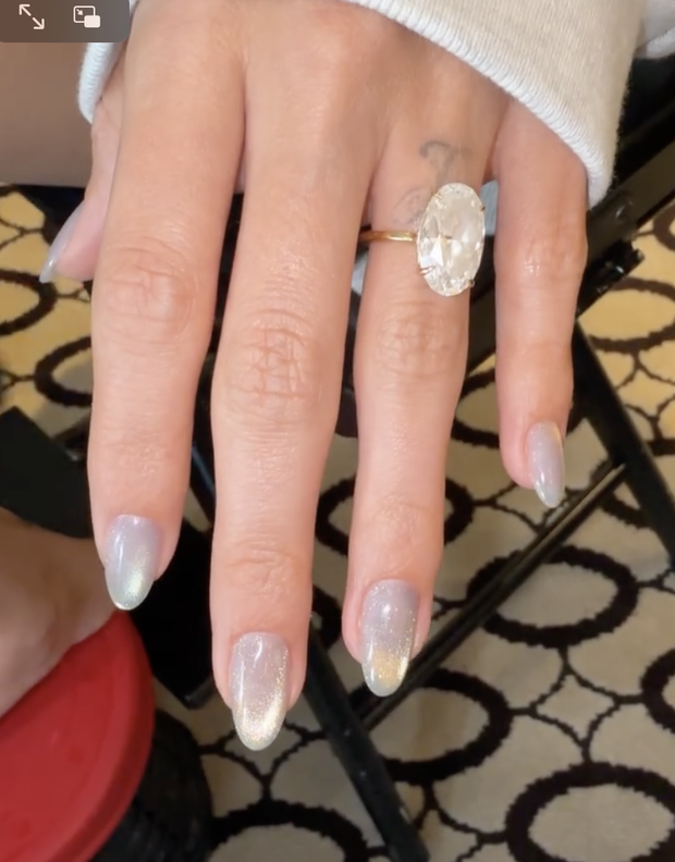 Hailey Bieber