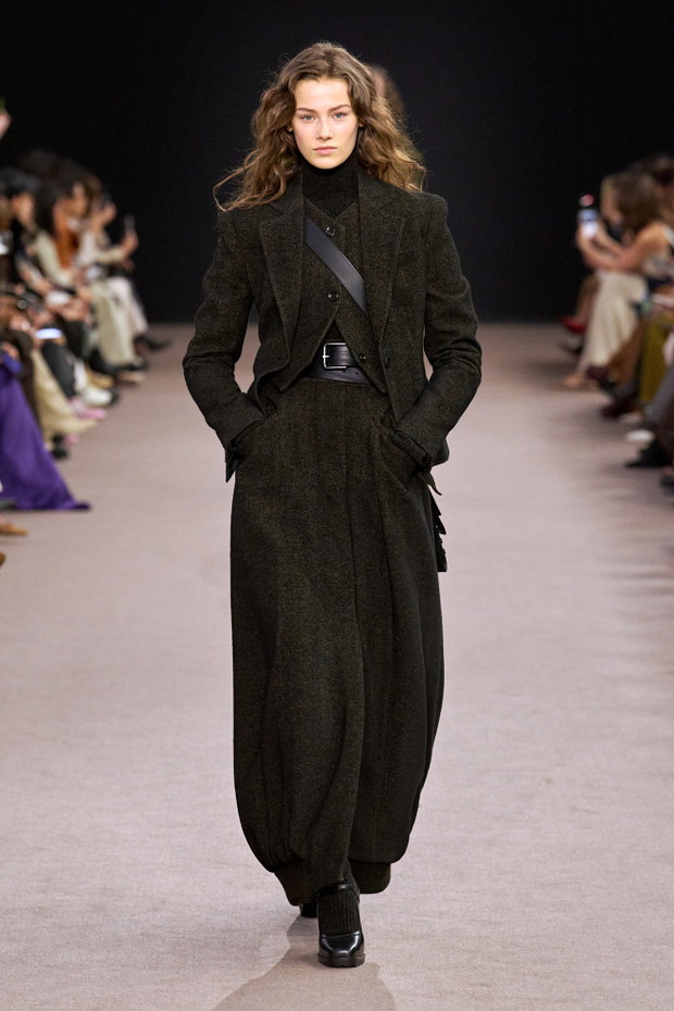 Max Mara F25