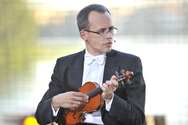 Grupy MoCarta, Michał Sikorski