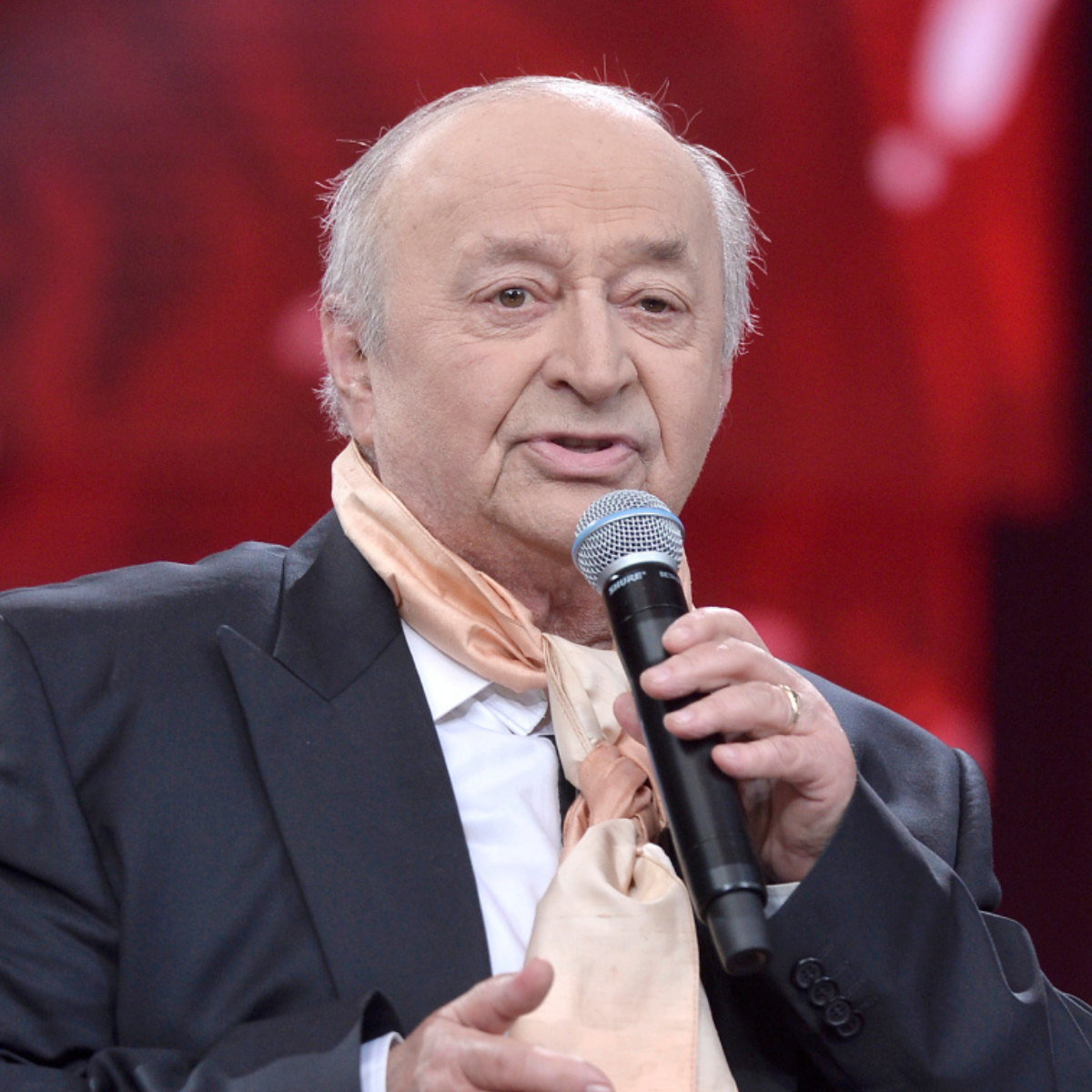 Bohdan Łazuka